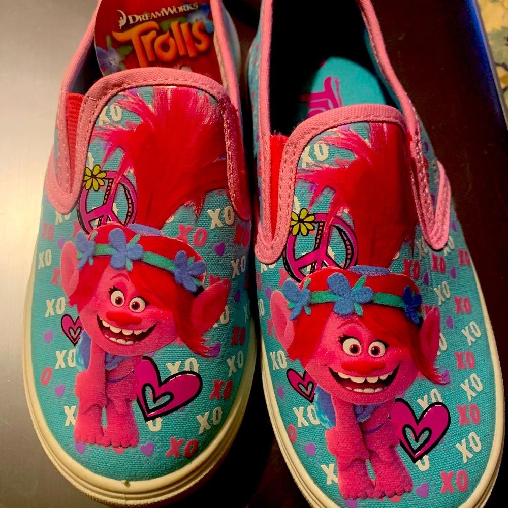 Size 12 DreamWorks Trolls girl sneakers new! fortheinside@hotmail.com
